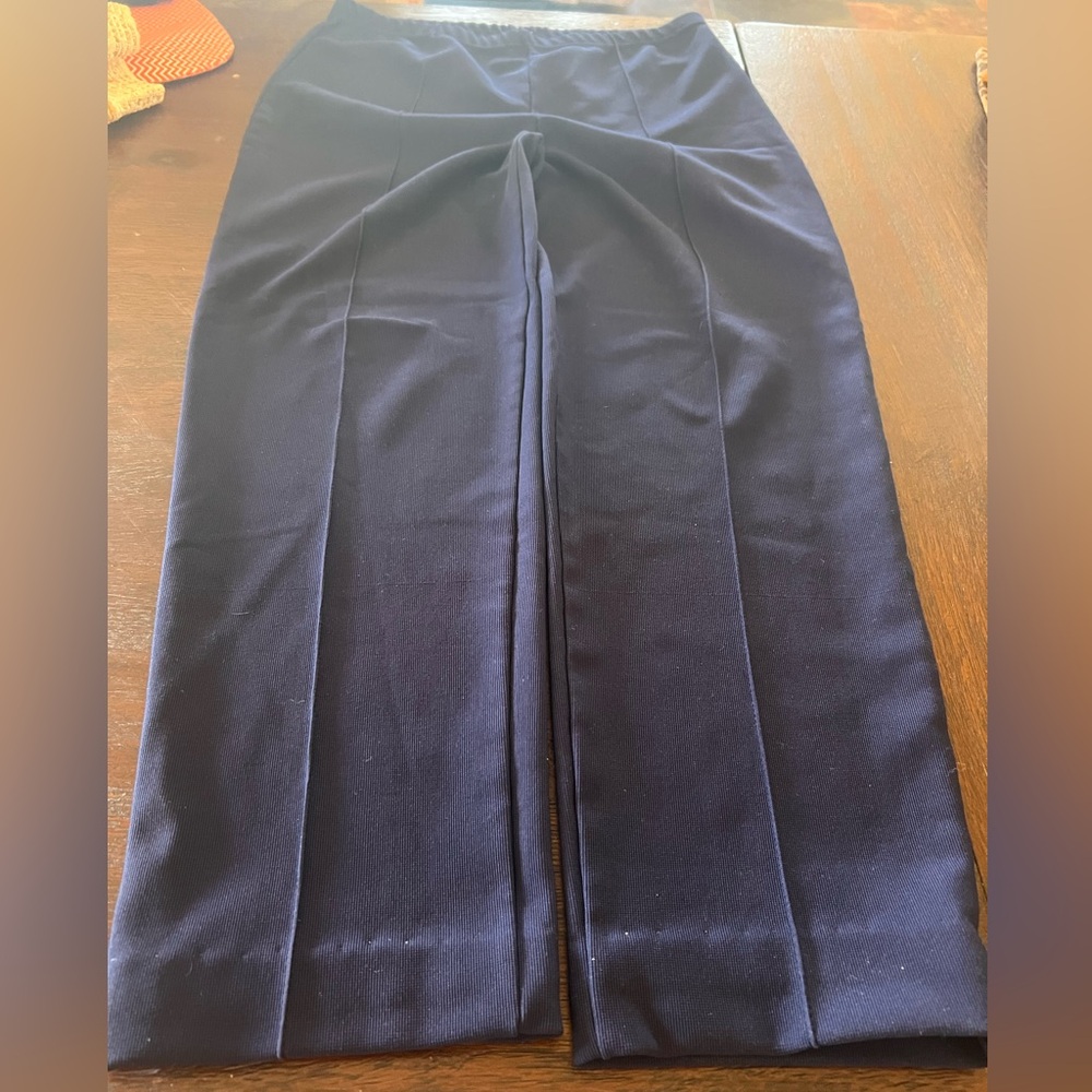 Elegant Navy Women's Leggings